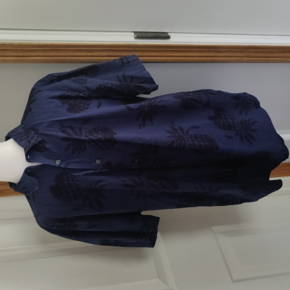 Cotton & Co. Blue and black Hawaiian pineapple shirt size XL 100% cotton